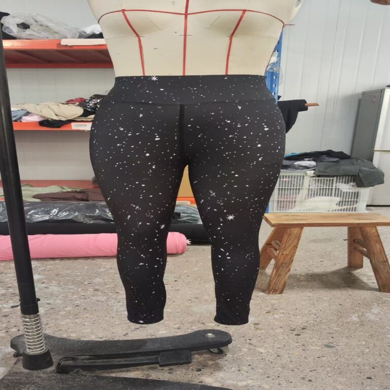 女士瑜伽长裤 Women's Stitched 7/8 Yoga Leggings / Comfortable / Versatile